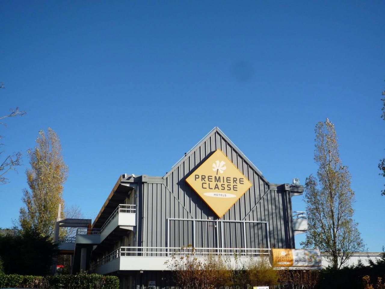 南瓦朗斯普瑞米尔经典酒店 外观 照片